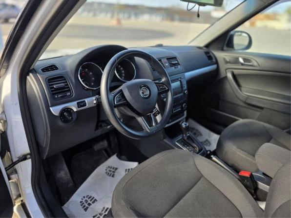 Skoda Yeti I Рестайлинг с пробегом 2014 года, цена 816 200 рублей, 182316 км, внедорожник, Автокод Объявления
