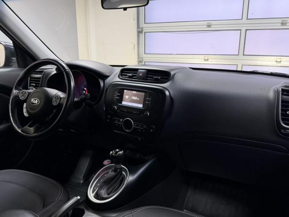 Kia Soul II Рестайлинг с пробегом 2018 года, цена 1 815 000 рублей, 20450 км, хэтчбек, Автокод Объявления