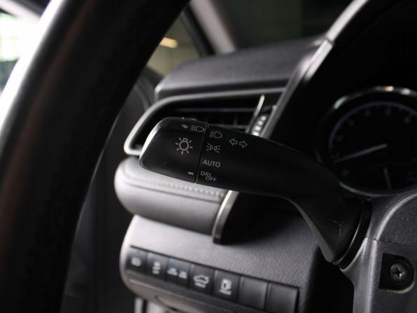 Toyota Camry VIII (XV70) с пробегом 2019 года, цена 2 279 000 рублей, 100000 км, седан, Автокод Объявления
