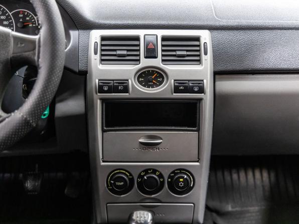 Lada (ВАЗ) Priora I с пробегом 2011 года, цена 368 000 рублей, 177100 км, универсал, Автокод Объявления