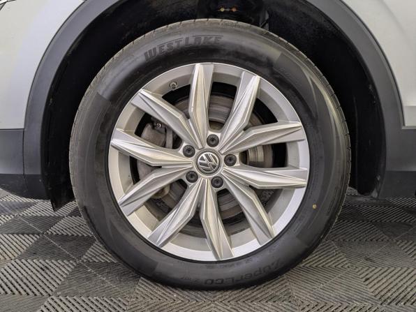 Volkswagen Tiguan II с пробегом 2019 года, цена 2 750 000 рублей, 170000 км, внедорожник, Автокод Объявления