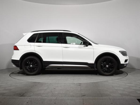 Volkswagen Tiguan II с пробегом 2020 года, цена 2 350 000 рублей, 126805 км, внедорожник, Автокод Объявления