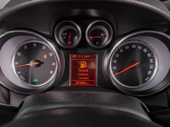 Opel Mokka I с пробегом 2013 года, цена 909 000 рублей, 281899 км, внедорожник, Автокод Объявления
