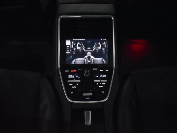 Porsche Panamera II с пробегом 2017 года, цена 4 900 000 рублей, 124898 км, лифтбек, Автокод Объявления