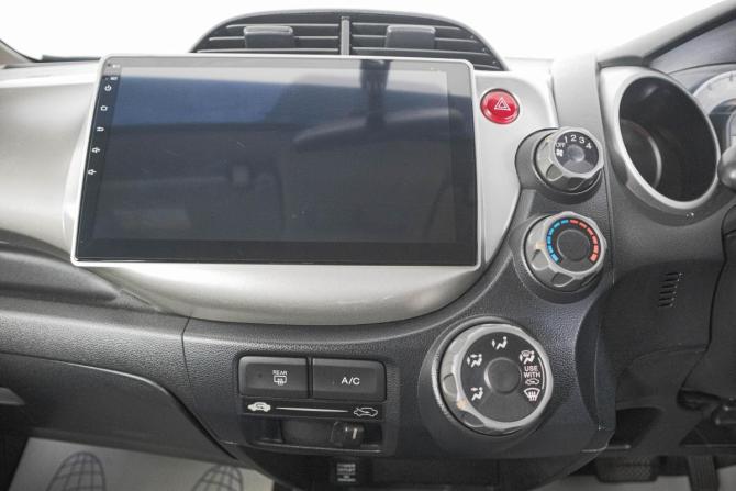 Honda Fit II с пробегом 2013 года, цена 769 000 рублей, 166000 км, хэтчбек, Автокод Объявления