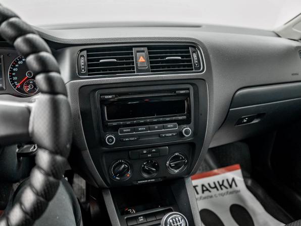 Volkswagen Jetta VI Рестайлинг с пробегом 2014 года, цена 897 000 рублей, 145000 км, седан, Автокод Объявления