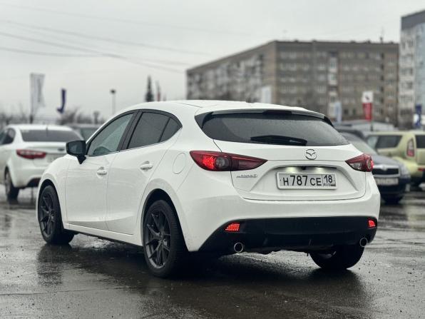 Mazda 3 III (BM) с пробегом 2014 года, цена 1 359 000 рублей, 111390 км, хэтчбек, Автокод Объявления
