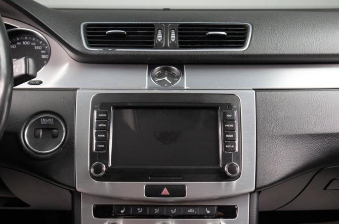 Volkswagen Passat B7 с пробегом 2012 года, цена 899 000 рублей, 221000 км, седан, Автокод Объявления