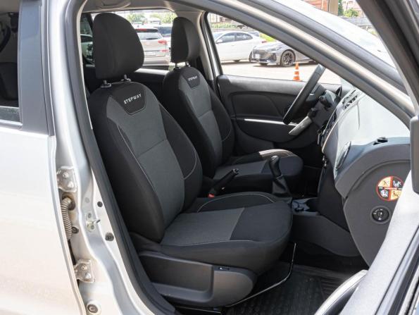 Renault Sandero II Рестайлинг с пробегом 2020 года, цена 1 219 040 рублей, 56904 км, хэтчбек, Автокод Объявления