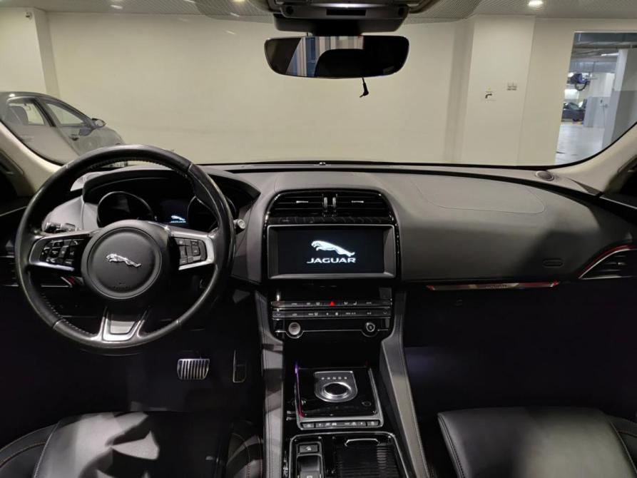 Jaguar F-Pace I Казань  - изображение 17