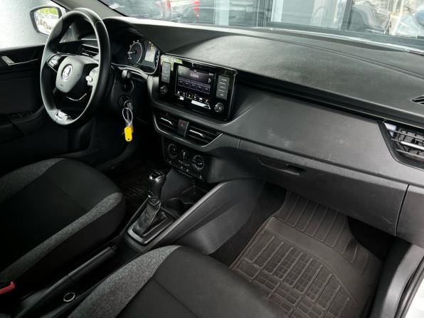 Skoda Rapid II с пробегом 2021 года, цена 1 299 000 рублей, 79275 км, лифтбек, Автокод Объявления