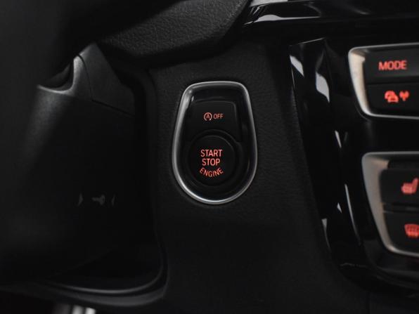 BMW 3 серии VI (F3x) Рестайлинг с пробегом 2016 года, цена 2 270 000 рублей, 180072 км, седан, Автокод Объявления