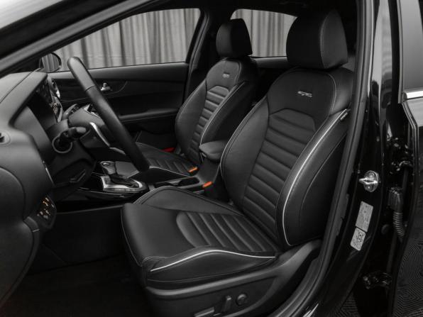 Kia Cerato IV Рестайлинг с пробегом 2022 года, цена 2 480 000 рублей, 87585 км, седан, Автокод Объявления
