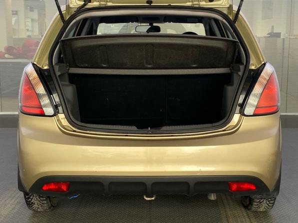 Kia Rio II Рестайлинг с пробегом 2011 года, цена 625 000 рублей, 236639 км, хэтчбек, Автокод Объявления