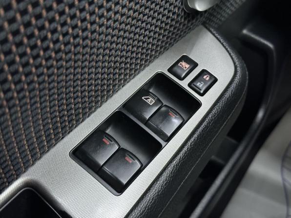 Nissan Tiida I Рестайлинг с пробегом 2011 года, цена 785 000 рублей, 170476 км, хэтчбек, Автокод Объявления