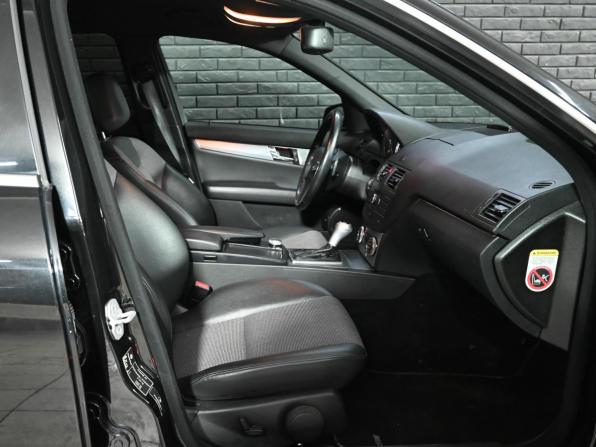 Mercedes-Benz C-Класс III (W204) с пробегом 2010 года, цена 1 300 000 рублей, 197409 км, седан, Автокод Объявления