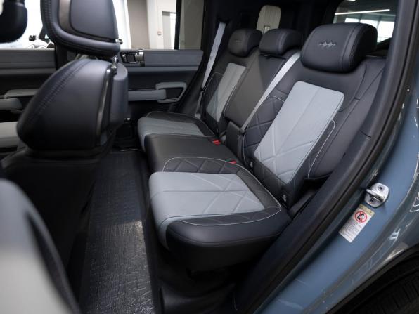 BYD FangChengBao Leopard 5 I с пробегом 2023 года, цена 5 700 000 рублей, 100 км, внедорожник, Автокод Объявления