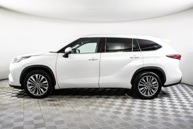 Toyota Highlander IV (XU70) с пробегом 2025 года, цена 5 235 000 рублей, 5000 км, внедорожник, Автокод Объявления
