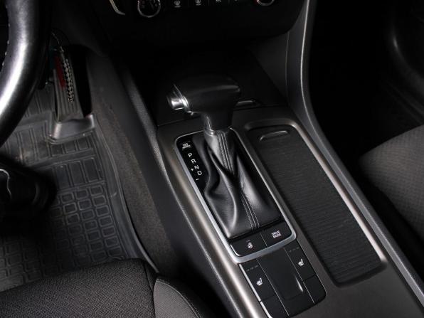 Kia Optima IV Рестайлинг с пробегом 2018 года, цена 1 850 000 рублей, 131000 км, седан, Автокод Объявления