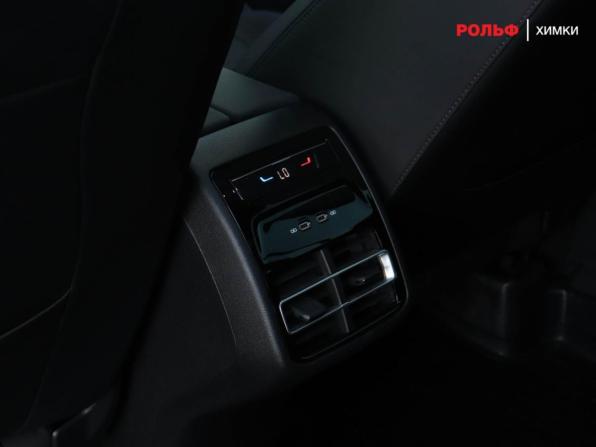 Volkswagen Tiguan III (China Market) с пробегом 2025 года, цена 4 499 000 рублей, 9308 км, внедорожник, Автокод Объявления