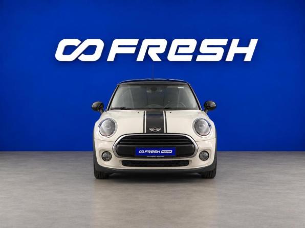 Mini Hatch III (F55/F56) Рестайлинг с пробегом 2018 года, цена 1 397 444 рубля, 147621 км, хэтчбек, Автокод Объявления