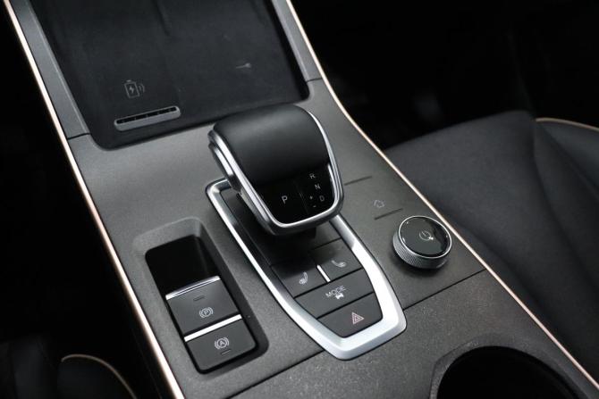 Omoda C5 I Рестайлинг с пробегом 2024 года, цена 1 838 000 рублей, 36754 км, внедорожник, Автокод Объявления