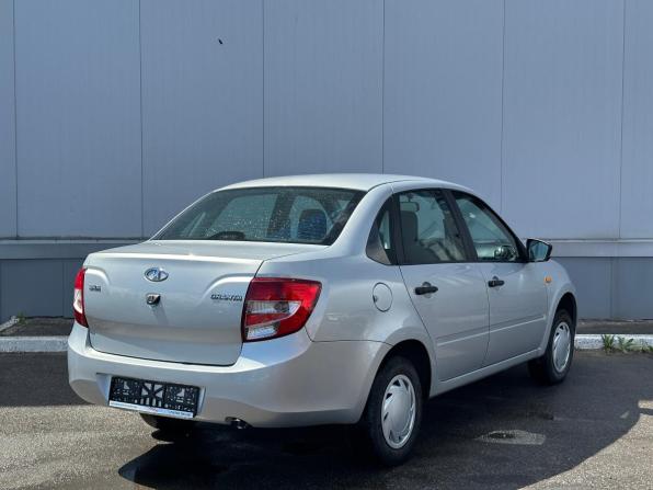 Lada (ВАЗ) Granta I с пробегом 2017 года, цена 500 000 рублей, 58416 км, седан, Автокод Объявления