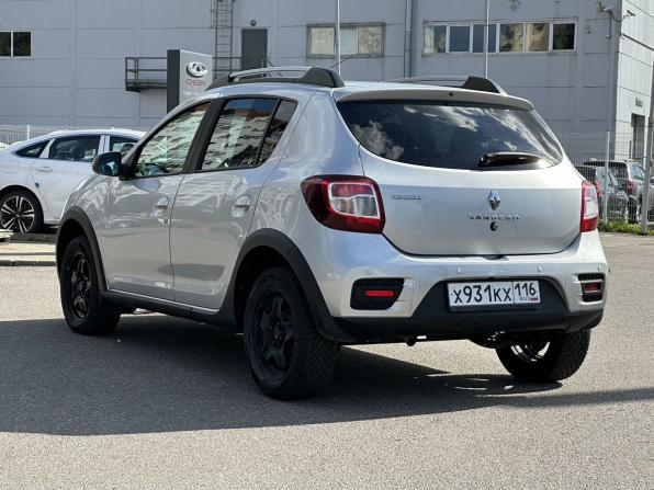 Renault Sandero II с пробегом 2016 года, цена 1 299 000 рублей, 48184 км, хэтчбек, Автокод Объявления
