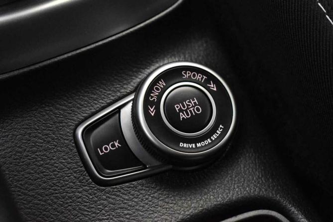 Suzuki SX4 II (S-Cross) Рестайлинг с пробегом 2019 года, цена 1 735 000 рублей, 165253 км, хэтчбек, Автокод Объявления
