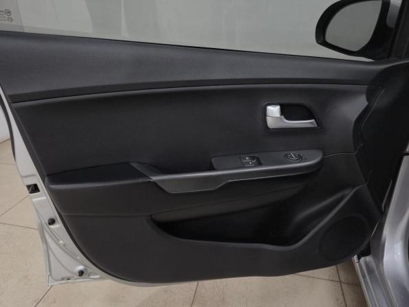Kia Rio III с пробегом 2014 года, цена 1 070 000 рублей, 79297 км, седан, Автокод Объявления
