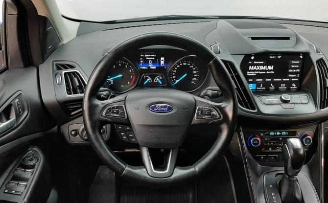 Ford Kuga II Рестайлинг с пробегом 2017 года, цена 1 499 000 рублей, 171608 км, внедорожник, Автокод Объявления