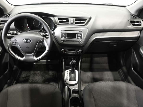 Kia Rio III Рестайлинг с пробегом 2017 года, цена 1 169 900 рублей, 173500 км, седан, Автокод Объявления