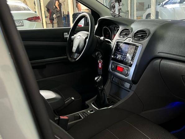Ford Focus II Рестайлинг с пробегом 2010 года, цена 680 000 рублей, 244178 км, хэтчбек, Автокод Объявления