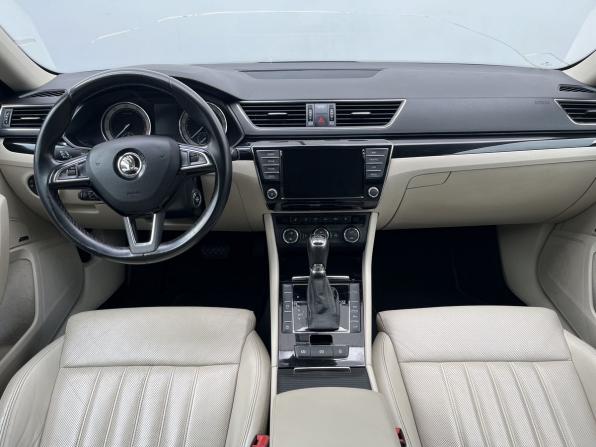 Skoda Superb III с пробегом 2015 года, цена 2 160 000 рублей, 182279 км, лифтбек, Автокод Объявления