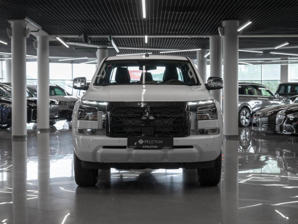 Mitsubishi L200 VI с пробегом 2025 года, цена 5 500 000 рублей, 50 км, пикап, Автокод Объявления
