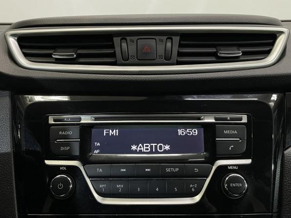 Nissan Qashqai II с пробегом 2018 года, цена 1 559 000 рублей, 162804 км, внедорожник, Автокод Объявления