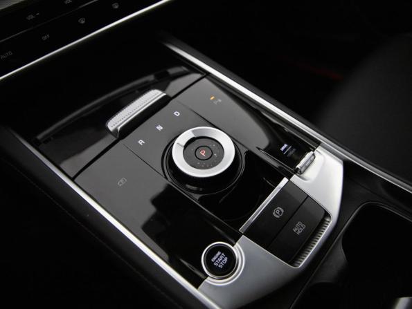 Kia Sportage V с пробегом 2023 года, цена 3 875 000 рублей, 11970 км, внедорожник, Автокод Объявления