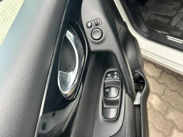 Nissan Qashqai II с пробегом 2014 года, цена 1 299 000 рублей, 204786 км, внедорожник, Автокод Объявления