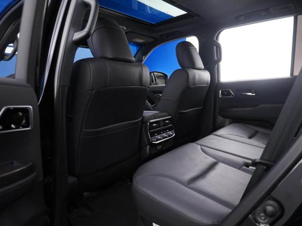 Toyota Land Cruiser 300 Series с пробегом 2022 года, цена 9 321 555 рублей, 54763 км, внедорожник, Автокод Объявления