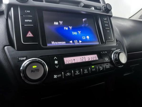 Toyota Land Cruiser Prado 150 Series Рестайлинг 1 с пробегом 2016 года, цена 4 260 000 рублей, 94042 км, внедорожник, Автокод Объявления