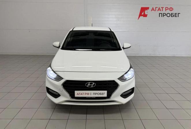 Hyundai Solaris II с пробегом 2018 года, цена 1 150 000 рублей, 185373 км, седан, Автокод Объявления