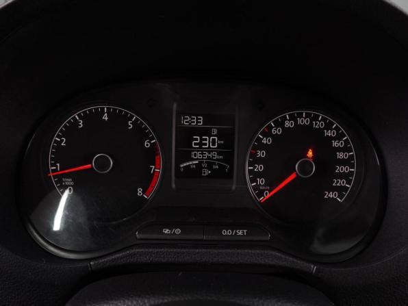 Volkswagen Polo V Рестайлинг с пробегом 2019 года, цена 1 272 000 рублей, 106349 км, седан, Автокод Объявления