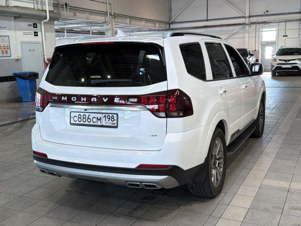 Kia Mohave I Рестайлинг 2 с пробегом 2022 года, цена 5 700 000 рублей, 28000 км, внедорожник, Автокод Объявления