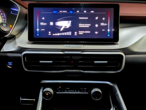 Geely Coolray I с пробегом 2021 года, цена 1 555 000 рублей, 112737 км, внедорожник, Автокод Объявления