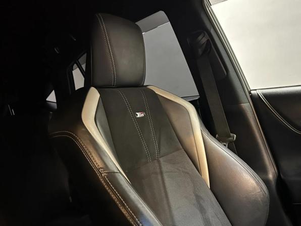 Toyota Harrier III (XU60) Рестайлинг с пробегом 2018 года, цена 3 347 000 рублей, 40155 км, внедорожник, Автокод Объявления