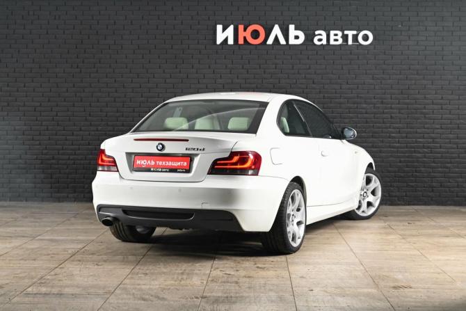 BMW 1 серии I (E81/E82/E87/E88) Рестайлинг с пробегом 2008 года, цена 1 160 000 рублей, 215485 км, купе, Автокод Объявления
