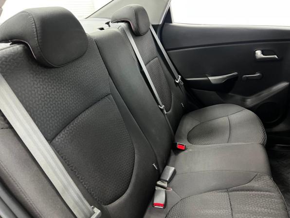 Kia Rio III с пробегом 2012 года, цена 830 000 рублей, 121876 км, седан, Автокод Объявления