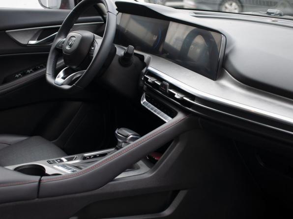 Changan CS35 Plus I Рестайлинг с пробегом 2023 года, цена 1 800 000 рублей, 50251 км, внедорожник, Автокод Объявления