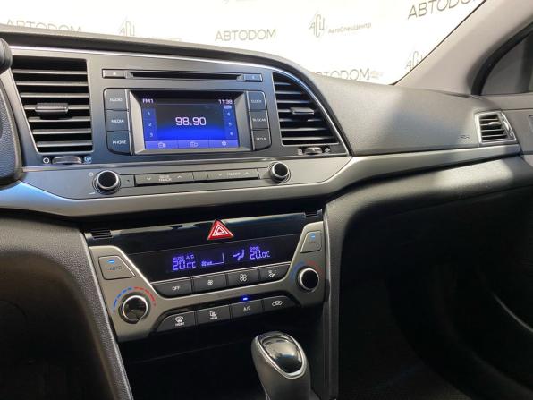 Hyundai Elantra VI (AD) с пробегом 2017 года, цена 1 217 000 рублей, 182674 км, седан, Автокод Объявления