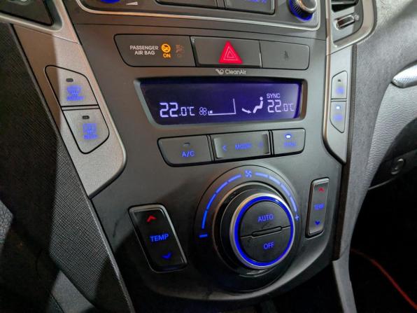 Hyundai Santa Fe III Рестайлинг с пробегом 2017 года, цена 2 100 000 рублей, 130966 км, внедорожник, Автокод Объявления